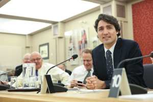Trudeau speaks at a Parliamentary meeting. Ottawa, Canada. https://bit.ly/2ej3xuI