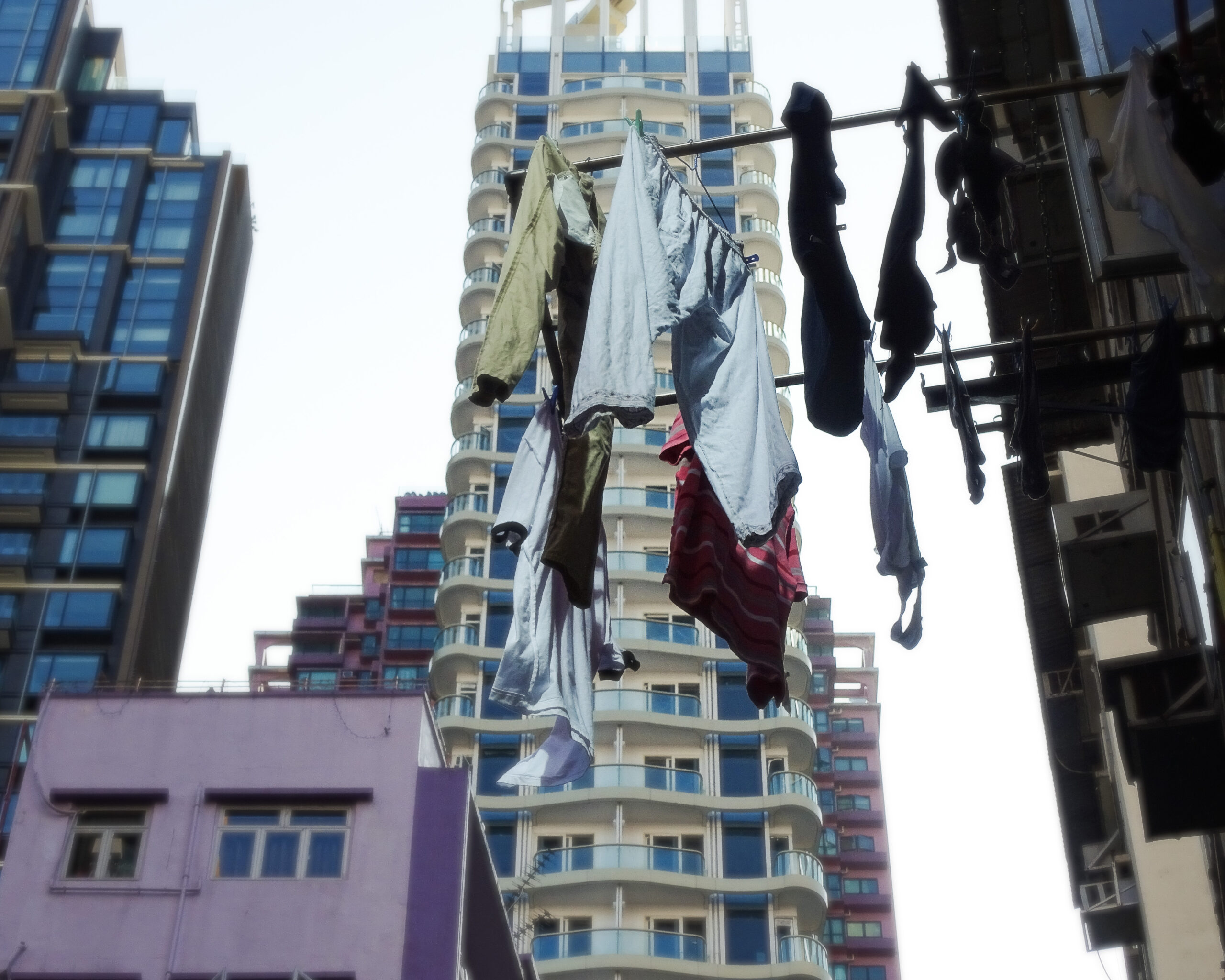 Vue d'une rue de Hong Kong - Diane Robert